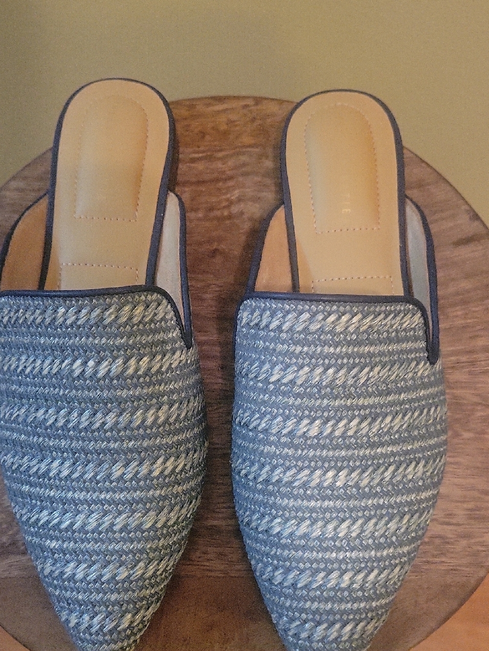Kelly & Katie Blue and Cream Braided Pointed Toe Mules